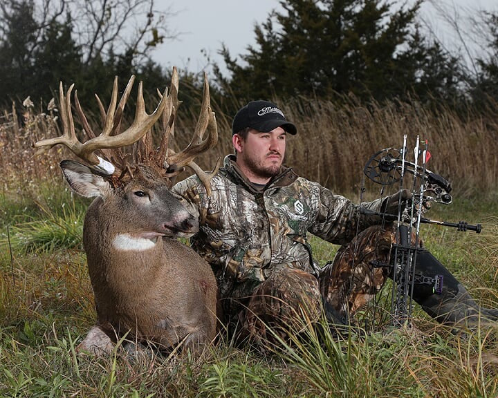 The largest buck of the 2019 Iowa season – Mar-Vo Mineral Co.